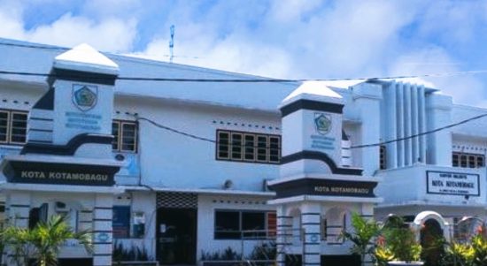 Kantor Wali Kota Kotamobagu di Jl. Ahmad Yani Kelurahan Kotamobagu Kecamatan Kotamobagu Barat. (foto: dok/Bolmong.News)