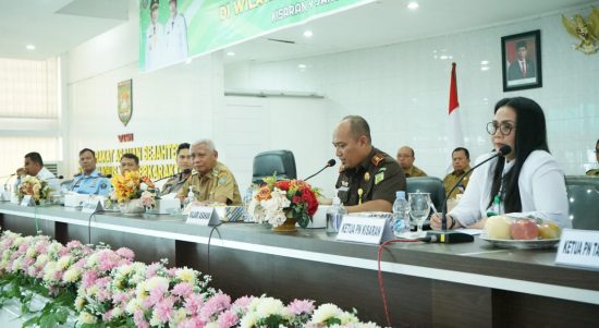 Rapat Koordinasi Implementasi SPPT-TI di wilayah Kabupaten Asahan yang dilaksanakan oleh Kejaksaan Negeri Asahan di Aula Melati Kantor Bupati, Senin (9/1/2023). Foto: Anggi Lubis/bolmong.news