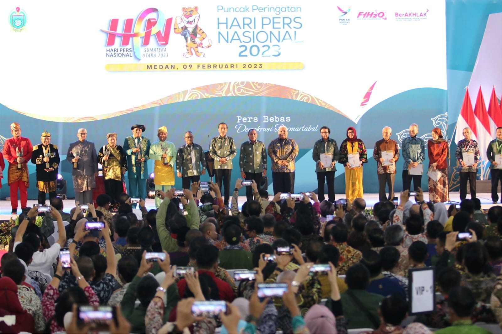 Puncak HPN 2023, Wakil Bupati Asahan Urai Sejumlah Harapan. Tampak Presiden Jokowi turut hadiri acara puncak Hari Pers Nasional (HPN) Tahun 2023, di Medan, Kamis (9/2/2023). Foto: Anggi Lubis.