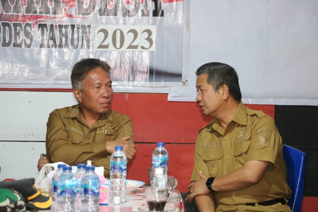 Bupati Minsel Frangky Donny Wongkar dan Wakil Bupati Pdt. Petra Yani Rembang. Foto: Jendry Paendong/bolmong.news.