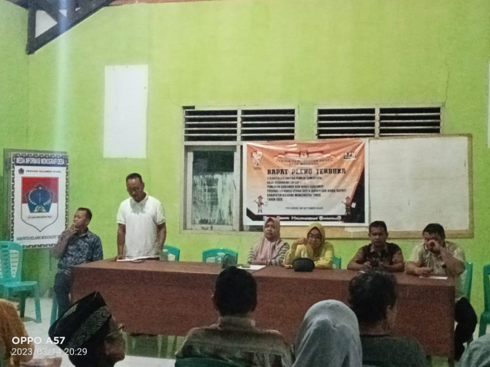 – Pemerintah Desa Molobog Barat dan Molobog menyelenggarakan rapat penetapan Peraturan Desa (Perdes) tentang Adat, bertempat di Balai Pertemuan Umum (BPU) Desa Molobog, Selasa (14/3/2023). Foto: Gazali Potabuga/bolmong.news.