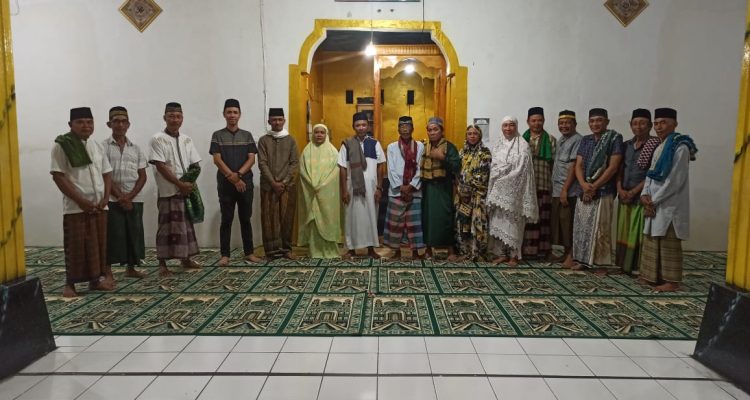 Safari ramadhan di Desa Molobog, di Masjid Baitul Rahim, Sabtu (15/4/2023). Foto: Gazali Potabuga