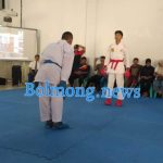 Tampak suasana pertandingan Cabor karate yang berlangsung di Gedung Disdik Kotamobagu, pada Kamis 13 Juli 2023. (foto. Miranty Manangin/bolmong.news)
