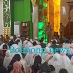 Suasana penjemputan ratusan Jamaah Haji asal Kotamobagu, di Masjid Agung Baitul Makmur (MABM), Kota Kotamobagu, Senin 31 Juli 2023. (foto.Miranty Manangin/bolmong.news)