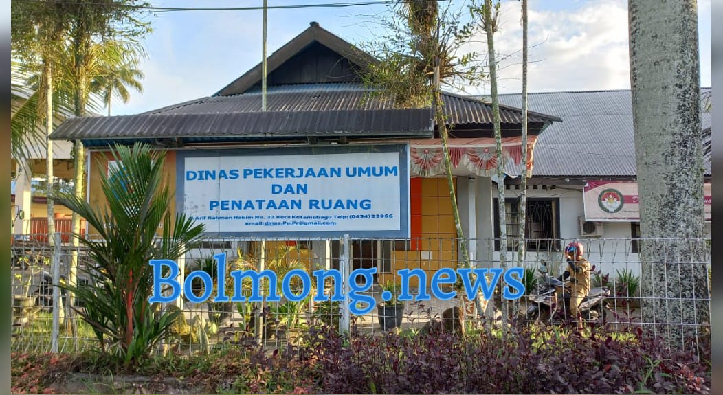 Kantor Dinas PUPR Kotamobagu. Foto: Miranty Manangin/bolmong.news