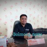 Sekretaris Dinas Pendidikan Kotamobagu, Kusnadi Pobela. (Foto: Miranty Manangin/Bolmong.news)