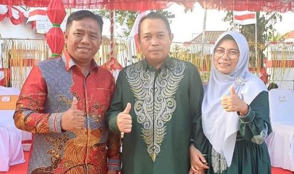 Momen foto Asisten II Bidang Perekonomian dan Pembangunan Kabupaten Bolmut Abdul Nazarudin Maloho bersama Penjabat Gubernur Gorontalo dan Ketua TP-PKK Provinsi Gorontalo, Sabtu 19 Agustus 2023. (foto.Muchtar L Harundja/bolmong.news)