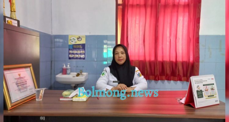Kepala Puskesmas Bilalang, Linda Mokodongan. Foto: Miranty Manangin/bolmong.news