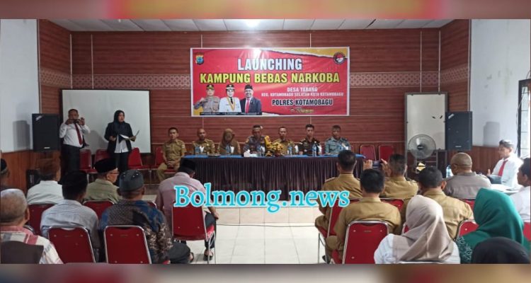 Suasana launching Kampung Bebas Narkoba yang digelar Pemkot Kotamobagy bersama Polres Kotamobagu di Desa Tabang, Kecamatan Kotamobagu Selatan, Senin (11/9/2023). Foto: Miranty Manangin/bolmong.news