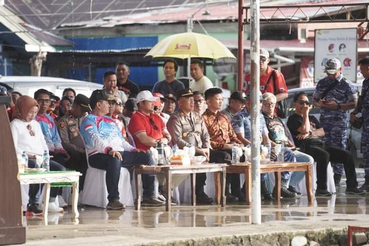 Di Bolsel, 91 Peserta Ramaikan Event Internasional  Paragliding Trip of Indonesia CAT 2. Foto: Wawan Dentaw/bolmong.news