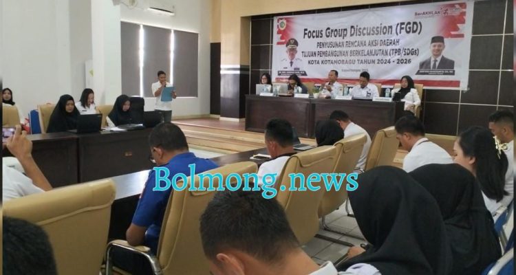 Suasana FGD yang digelar di Aula Bapelitbangda Kota Kotamobagu, Rabu (6/12/2023). Foto: Miranty Manangin/bolmong.news