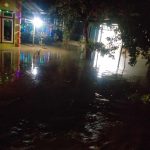 Tampak rumah warga di Desa Molobog Timur terendam banjir, Sabtu (6/1/2024). Foto: Rizaldi Modeong/bolmong.news
