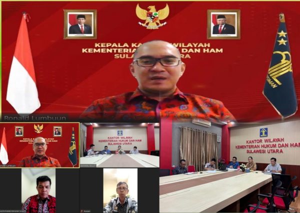 Kepala Kanwil Kemenkumham Sulawesi Utara Ronald Lumbuun, saat memimpin rapat Majelis Pengawas Wilayah atau MPW Sulut secara virtual, Jumat 22 Maret 2024. (Foto.Rutan Kotamobagu)
