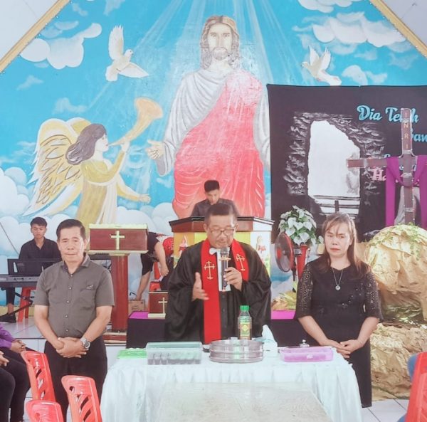 Rutan Kotamobagu ikut peringati Ibadah Jumat Agung yang digelar di Gereja Paulus Rutan, 29 Maret 2024. (Foto.Ilham/Rutan Kotamobagu)