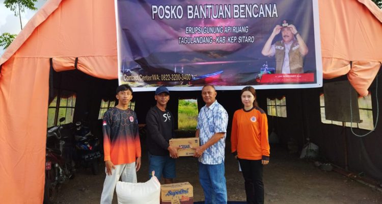 Pemkab Bolmong buka Posko Bantuan Erupsi Gunung Ruang Sitaro. Sabtu 20 April 2024. (Foto.Diskominfo Bolmong)