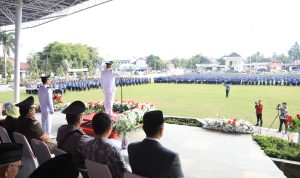 Tampak suasana upacara peringatan Hari Otda, Hari Kartini ke-145 dan apel Korpri yang dilaksanakan di Alun-alun Boki' Hontinimbang Kotamobagu, Kamis (25/4/2024). Foto: dok/Diskominfo Kotamobagu.