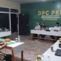 Tampak suasana DESK Pilkada 2024 yang berlangsung di Sekretariat DPC PKB Kota Kotamobagu, Kopandakan Satu, Kecamatan Kotamobagu Selatan, Rabu 1 Mei 2024.(Foto.Gito A Simbala/DPC PKB Kotamobagu)