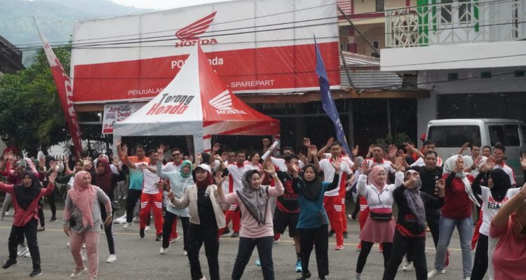 Berbagai kemeriahan mulai digelar jelang HUT ke-16 Kabupaten Bolaang Mongondow Selatan (Bolsel), Selasa (16/7/2024). Foto: Wawan Dentaw/bolmong.news