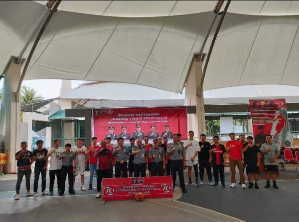 Semarak Hari Pengayoman, Kanwil Kemenkumham Sulut gelar turnamen bola basket putra 3x3 di Auditorium Unsrat Manado, Senin 12 Agustus 2024. (foto.Ilham/Rutan Kotamobagu)