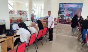 Dukungan Fasilitas Digital, Perpustakaan Kotamobagu Jadi Pilihan Utama Pelajar. Foto: Nindy Pobela/bolmong.news