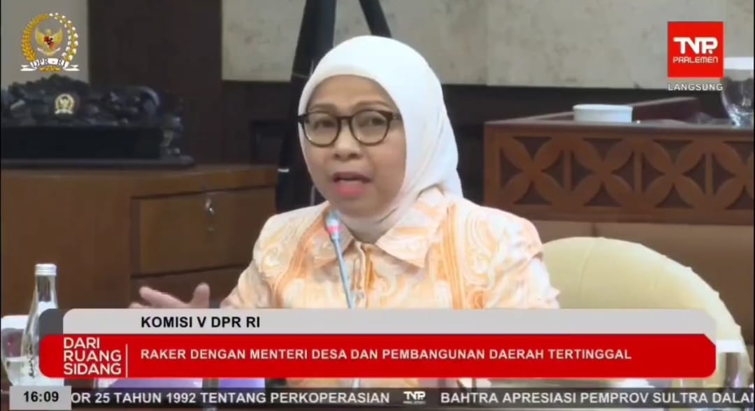 Anggota Komisi V DPR RI, Yasti Soepredjo saat menghadiri rapat kerja bersama Menteri Desa PDT, Yandri Susanto, di Kompleks Parlemen Jakarta, Kamis (7/11/2024). Foto: dok/ tangkapan layar videoa rapat di DPR RI