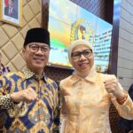 Menteri Desa PDT Yandri Susanto bersama Anggota Komisi V DPR RI, Yasti Soepredjo Mokoagow. Foto: dok/bolmong.news