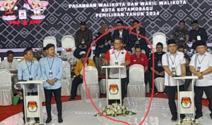 Tampak letak podium Paslon Nomor urut 3, NK-STA dalam debat ketiga berada di belakang. Sementara dua paslon lainnya berada di depan. Foto: dok/bolmong.news