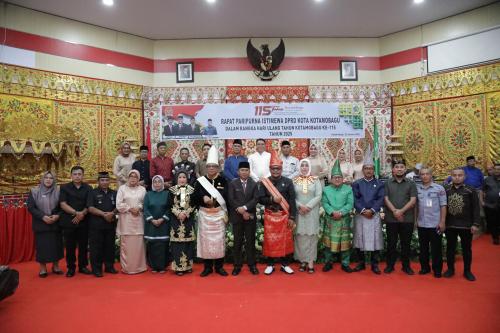 HUT Kotamobagu ke 115, DPRD Kotamobagu Gelar Rapat Paripurna Istimewa, Senin (20/1/2025). Foto: Ist