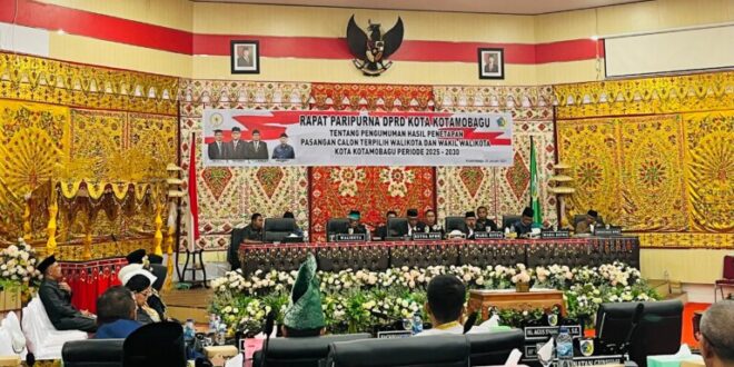 DPRD Kotamobagu Gelar Rapat Paripurna Penetapan Paslon Wali Kota dan Wakil Wali Kota Terpilih Periode 2025-2030, Senin (20/1/2025). Foto: ist