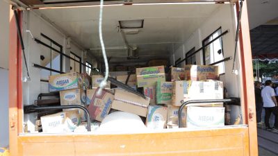Tampak Bantuan Pemkot Kotamobagu yang akan diserahkan ke korban banjir wilayah Kabupaten Bolaang Mongondow, Rabu 5 November 2025. (foto.dok/Diskominfo Kotamobagu)