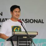 Wakil Wali Kota, Rendy Virgiawan Mangkat, saat memberikan sambutan di Hari Kesehatan Nasional (HKN) ke 61 Tahun di RSUD Kotamobagu, Kelurahan Pobundayan, Kecamatan Kotamobagu Selatan, Rabu 12 November 2025. (foto.dok/Diskominfo Kotamobagu)